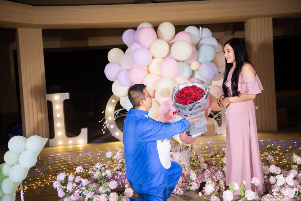 杭州向女生表白的注意事项:现场表白应该注意什么如果是现场表白,不仅